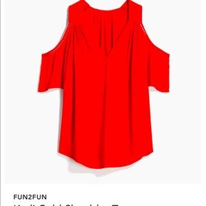 Karli cold shoulder top